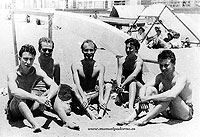 En Las Canteras: Jos&eacute; Mar&iacute;a Ben&iacute;tez, Mart&iacute;n Chirino, Manolo Millares, Elvireta Escobio y Manuel Padorno, 1954.